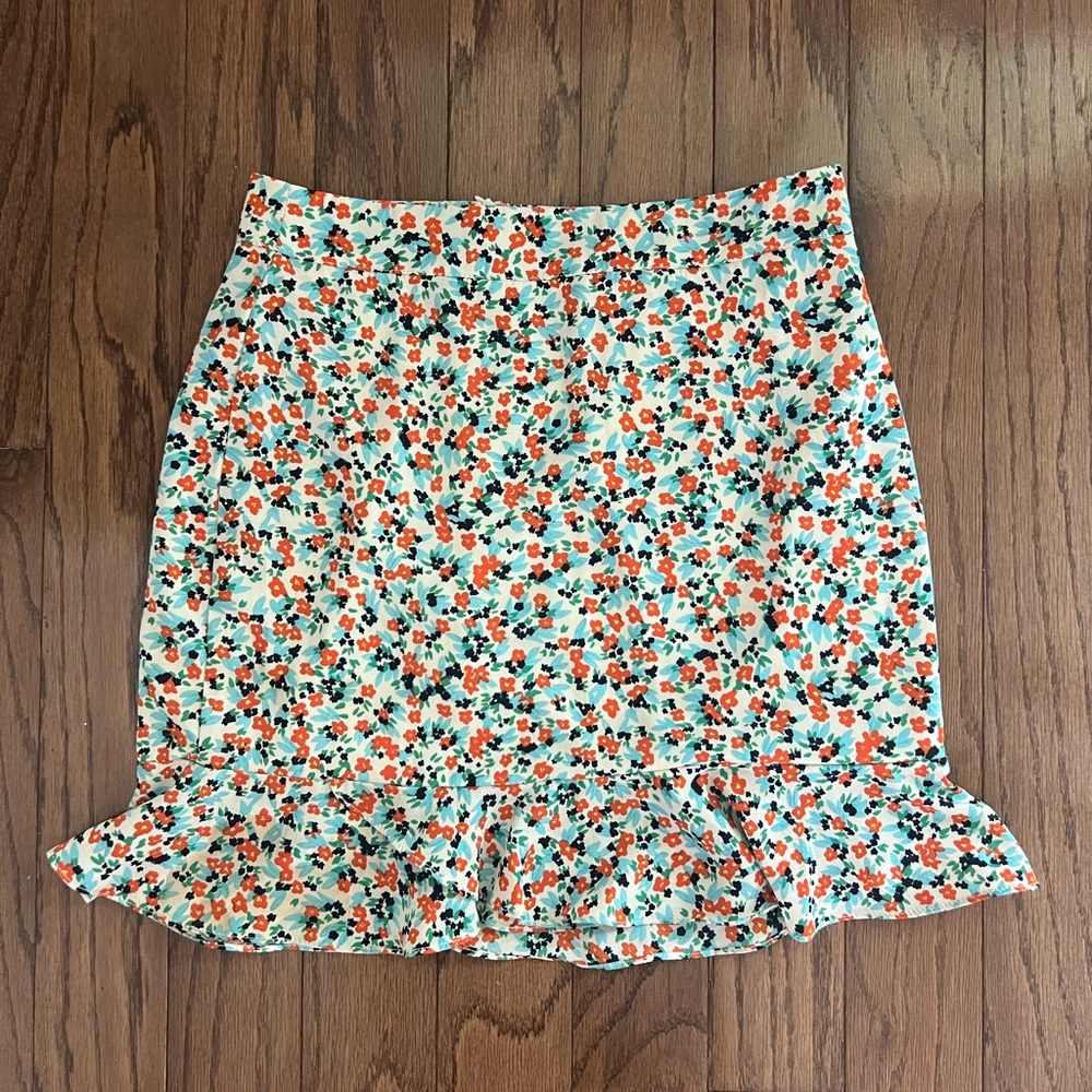 Ruffled Mini Skirt size S